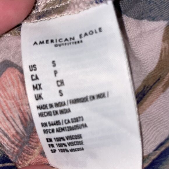 Nwot American Eagle Women Purple Hawaiian Button Down Shirt sz SM - Picture 9 of 9